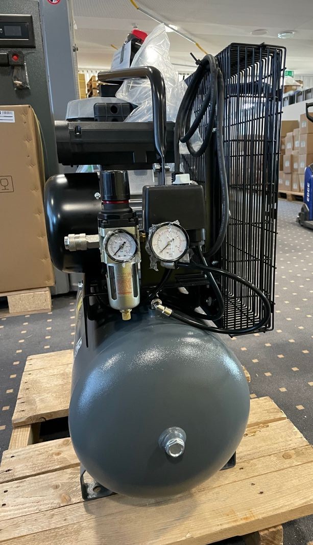 Compressore Schneider UNM 410-10-50 W - il tuttofare! 4116028092 Nuovo modello 2024