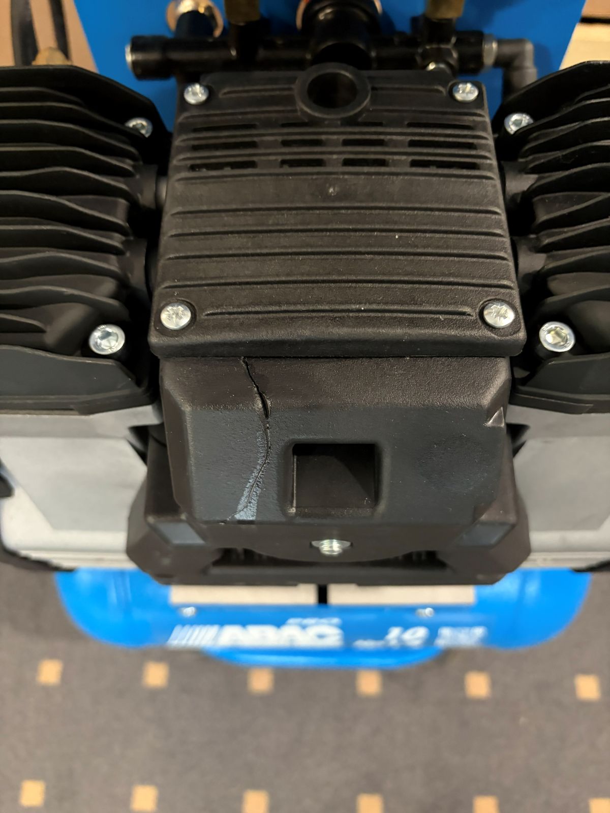 ABAC SILVERSTONE OS15P leiser Kompressor 1,5HP 10L (230V)