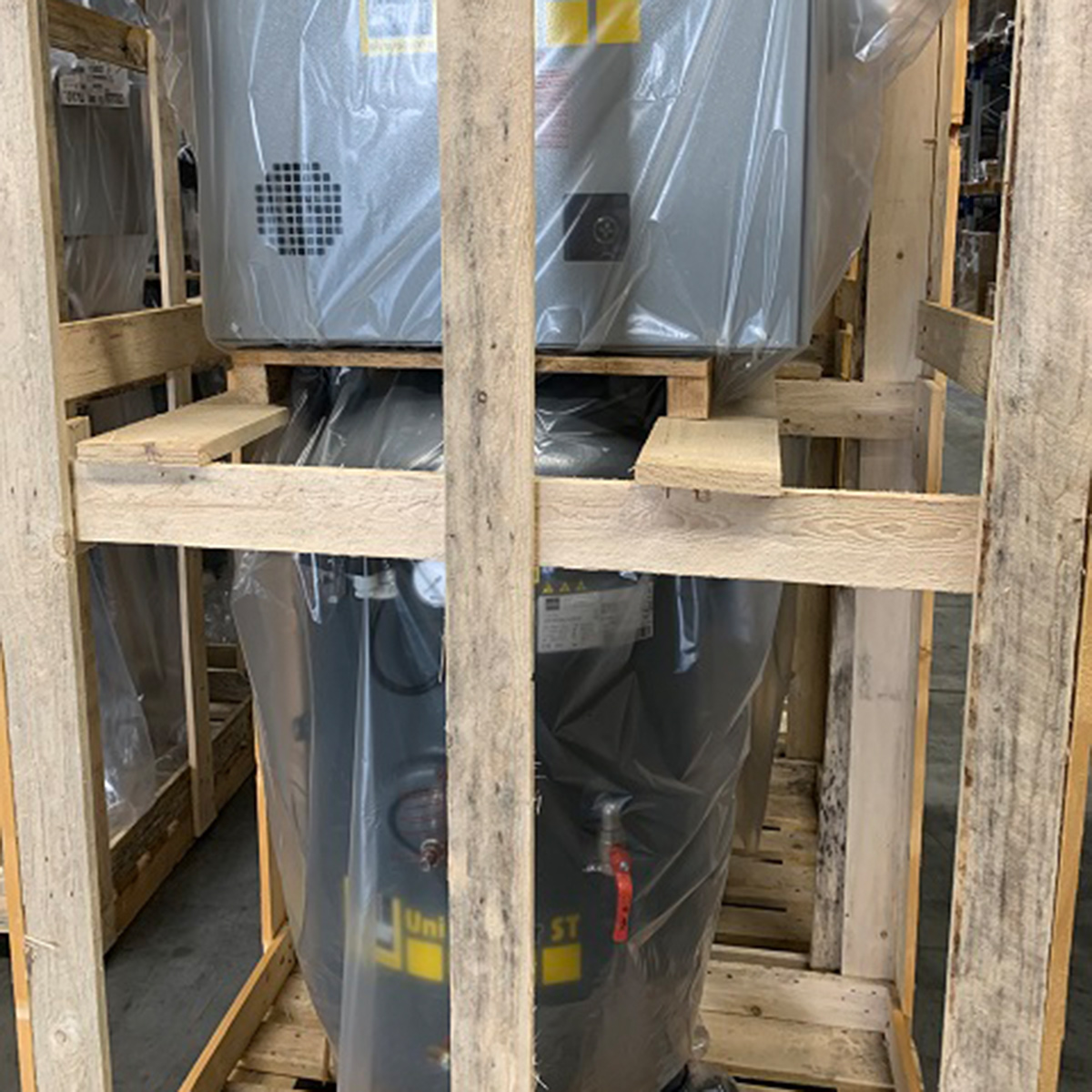 AUSSTELLER Schneider UNM STS 660-10-270 XS · 520 l/min · 10 bar · 4,0 kW · Kolbenkompressor · 1121570241