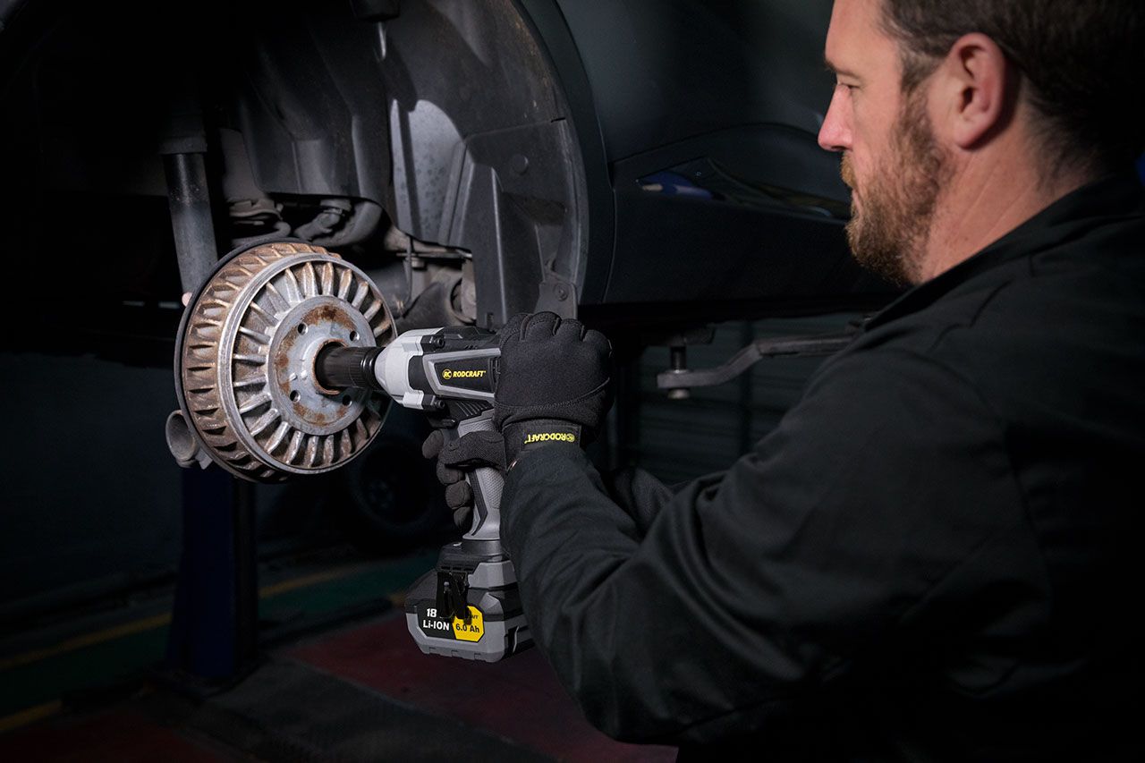 Rodcraft RC9087 Akku-Schlagschrauber, Vierkant 3/4 Zoll, max. Lösemoment 1500 Nm, LED-Licht, ohne Akku, ohne Ladegrät, im Karton