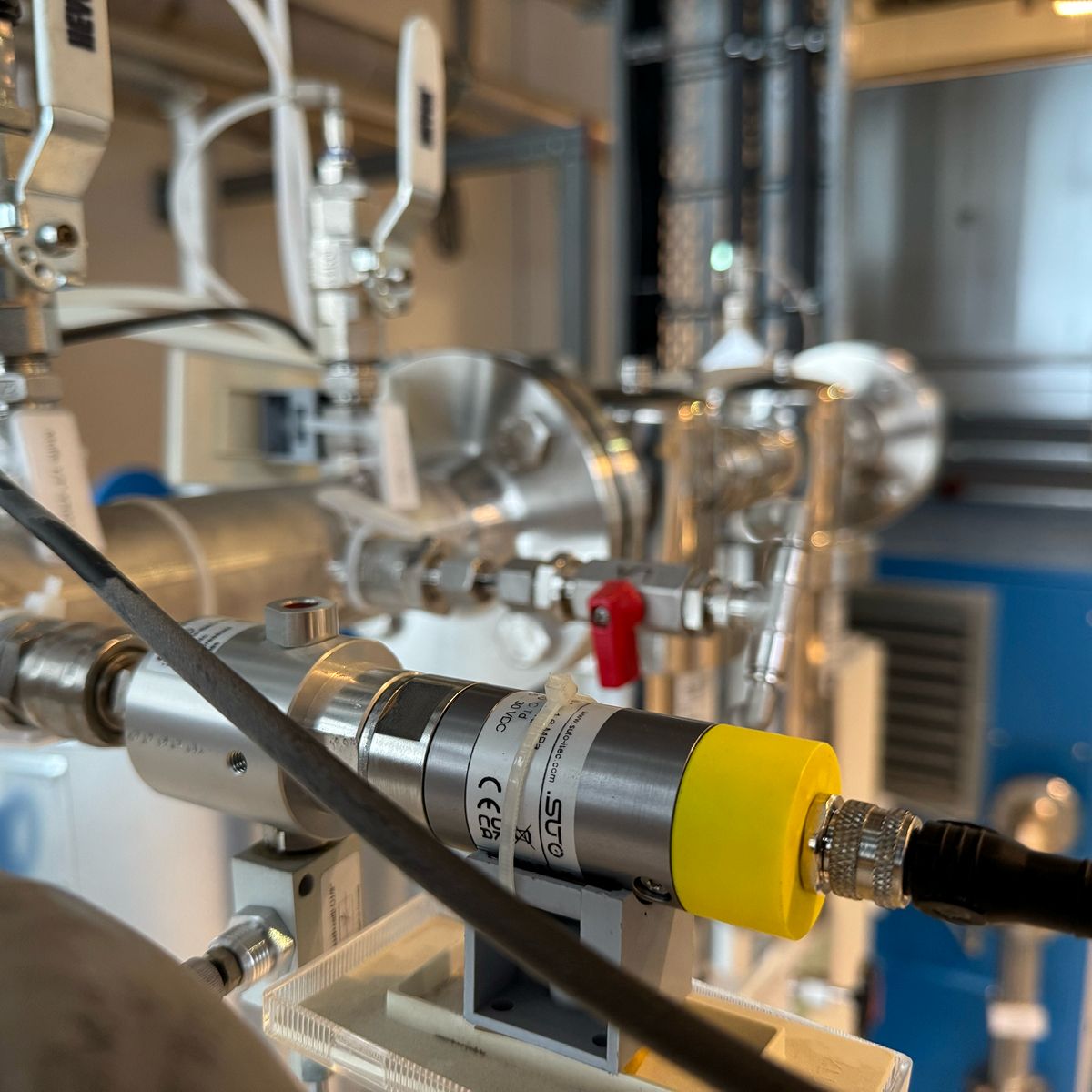 S220 Taupunktsensor für Druckluft und Gase, -100…+20 °C Td, 4-20 mA + Modbus/RTU, OLED-Display