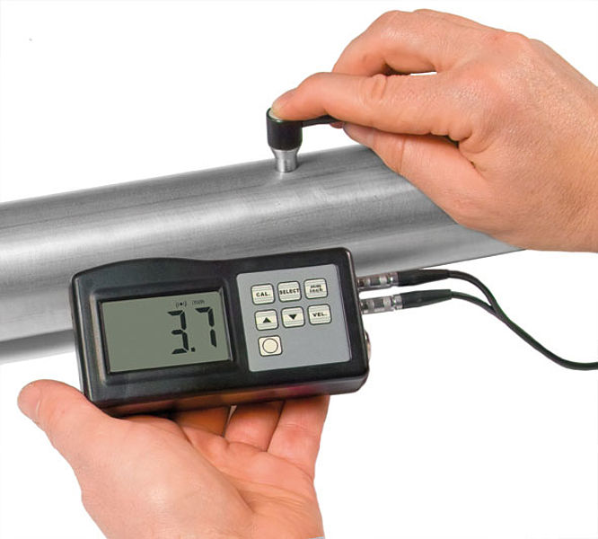 Wanddickenmessgerät CS 0495, inkl. Koffer und Kalibrierblock