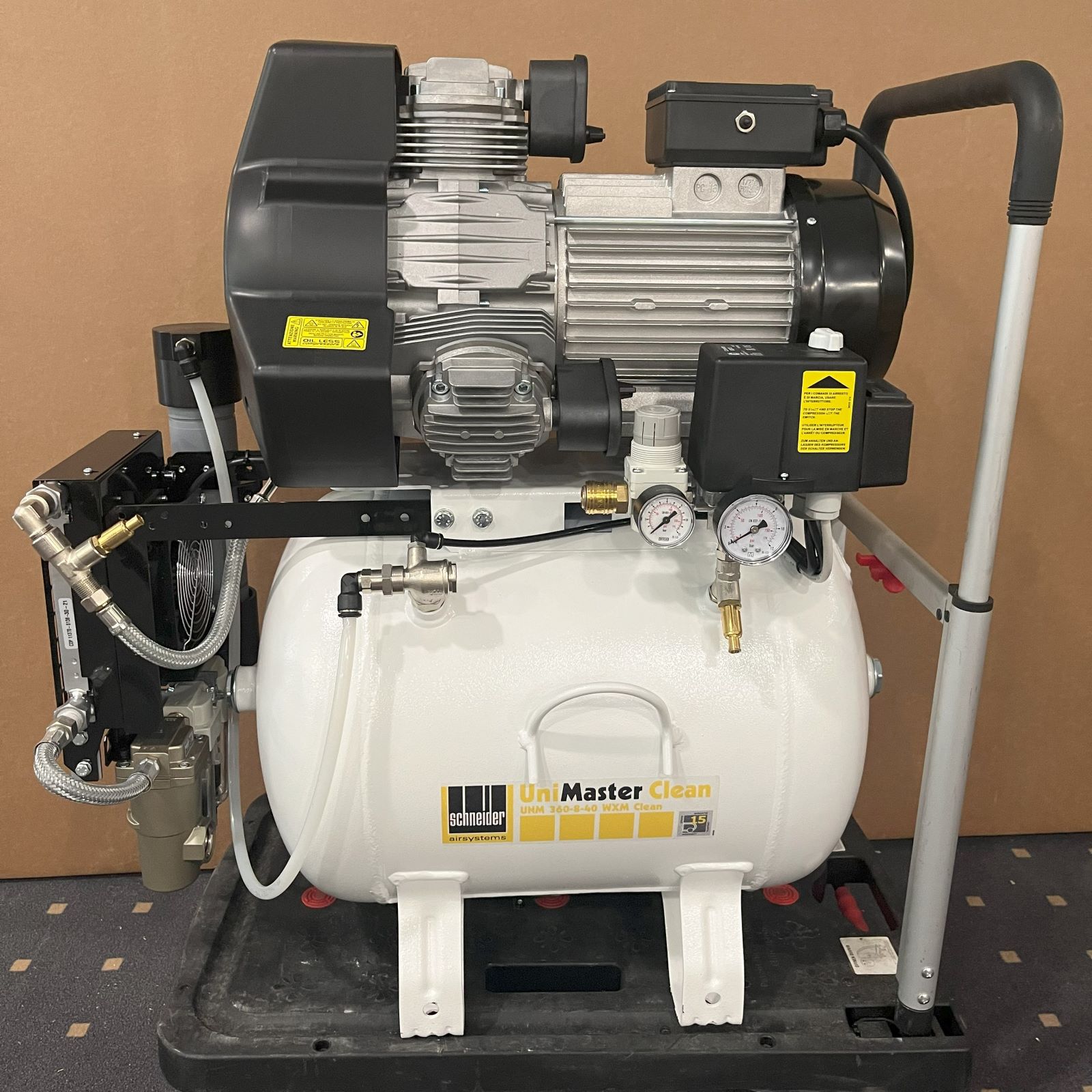 Compressore Schneider UNM 360-8-40 WXM Clean - oil-free con essiccatore a membrana DGKH342010