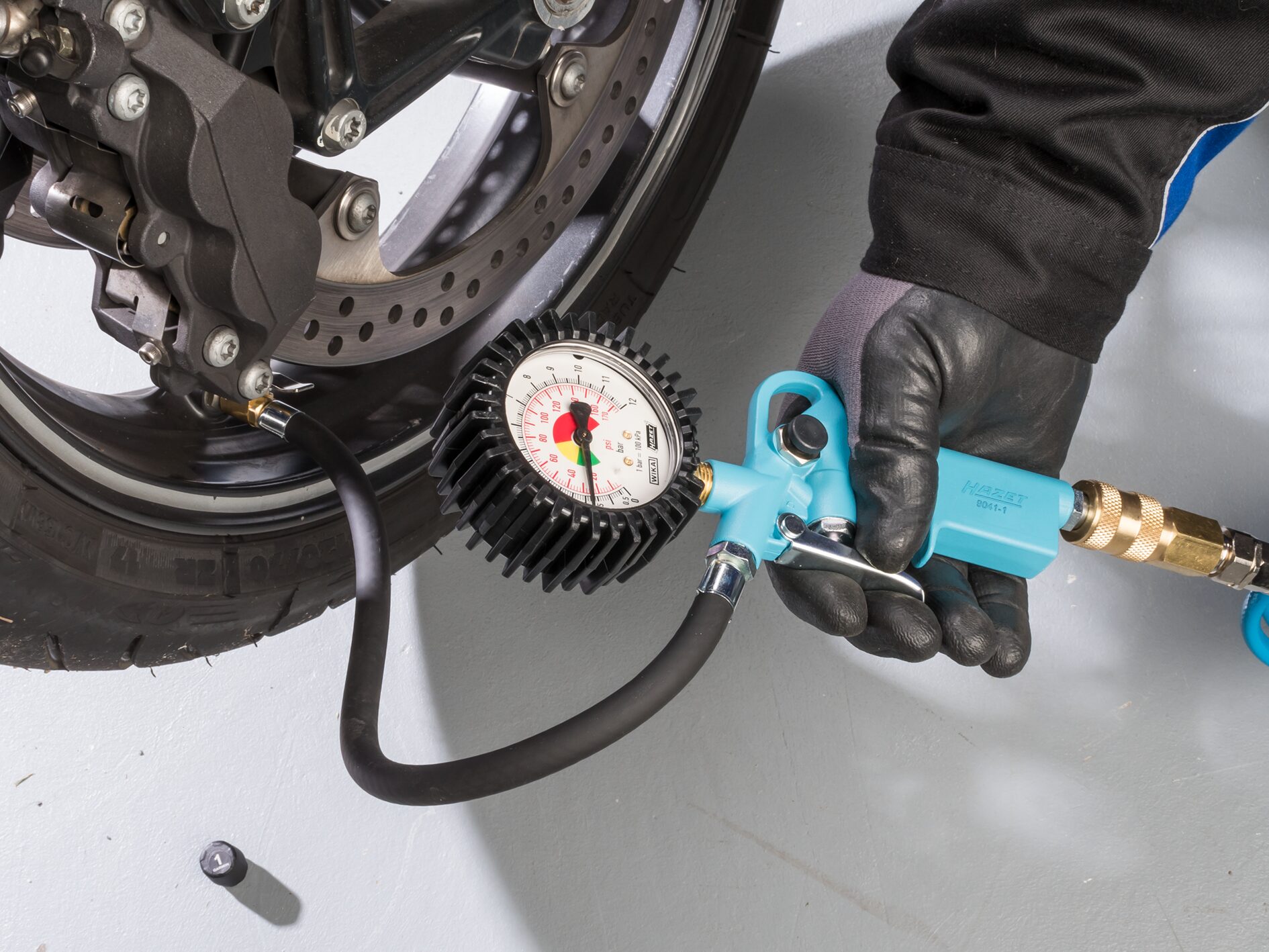 HAZET Reifenfüll-Messgerät 9041-1 + Adapter-Set