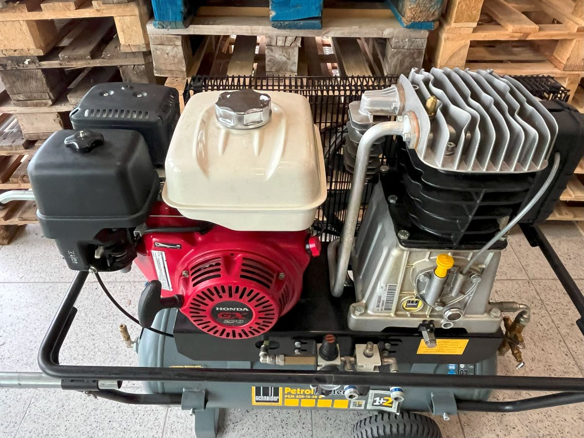 GEBRAUCHT Schneider-Kompressor PEM 650-15-50 B Benzin Baujahr 2022