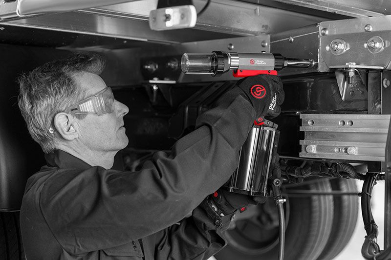 Chicago Pneumatic Druckluft Nietpistole, Stahl-Blindniete bis zu 5mm