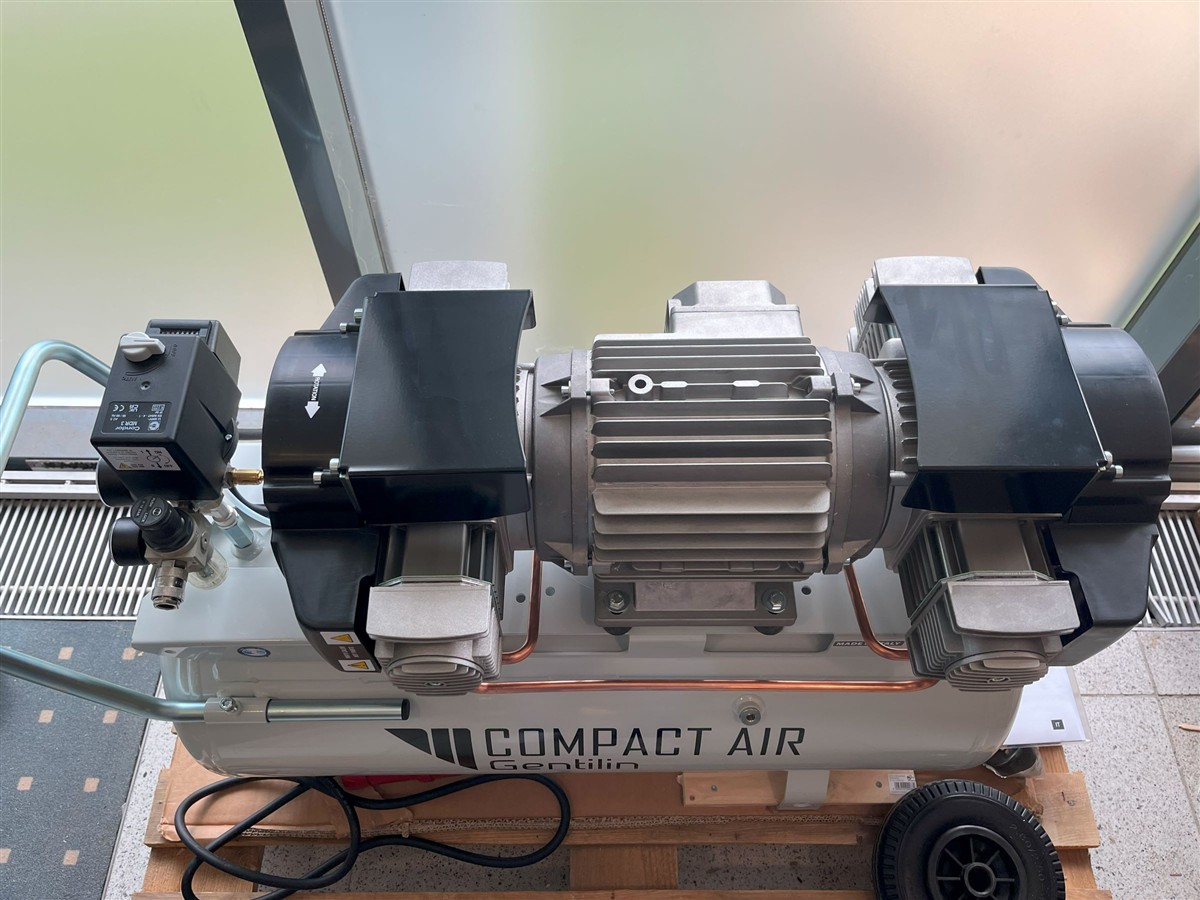 Compressore Gentilin oil-free ESK660/100 - La centralina per l'industria