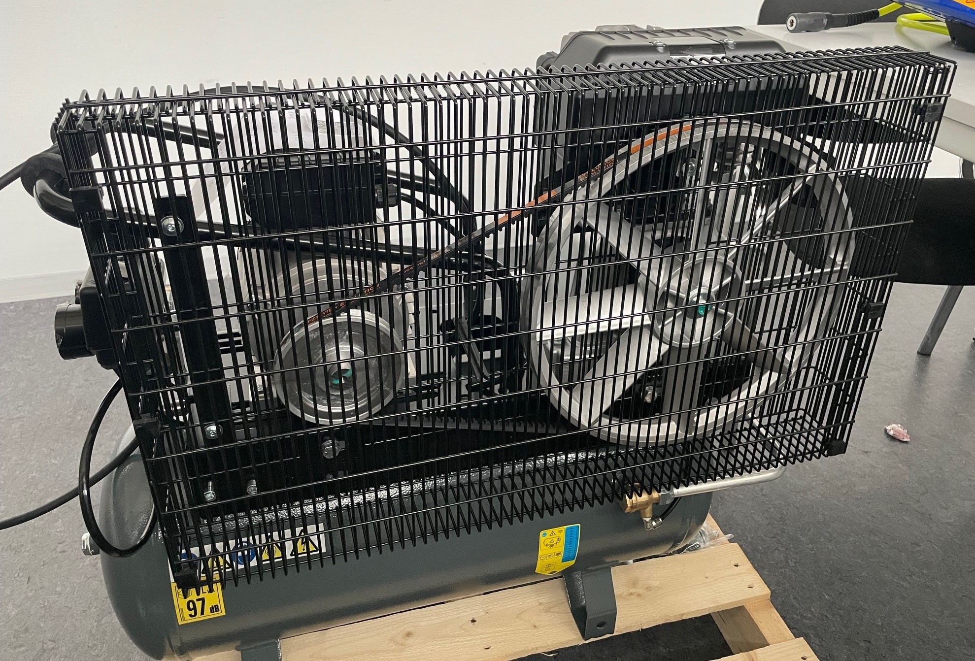 B-WARE Schneider Kolbenkompressor EDE 415-10-50 W  4116028105  SN ITR2097853