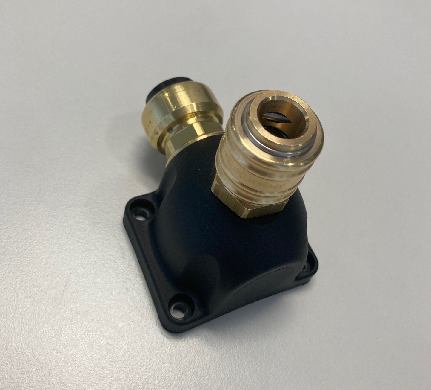 DF-Rohrleitungsdose EVM18-SK-GES18 Vergleichsnummer 2813002905